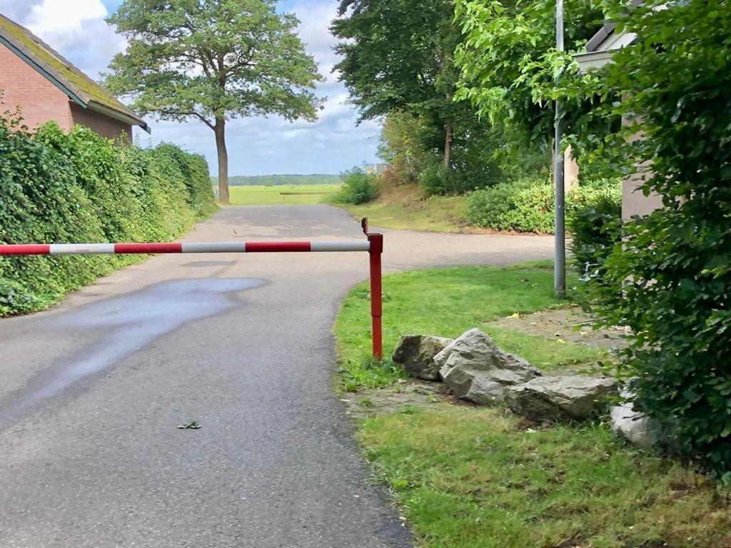 Landzicht Natuur Rust En Ruimte Oosterwolde  エクステリア 写真